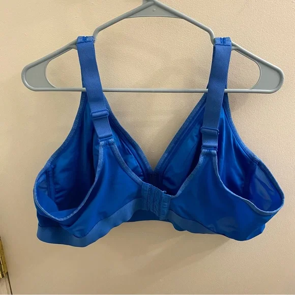 Cacique Wire Free Bra Size 48D - Picture 2 of 6